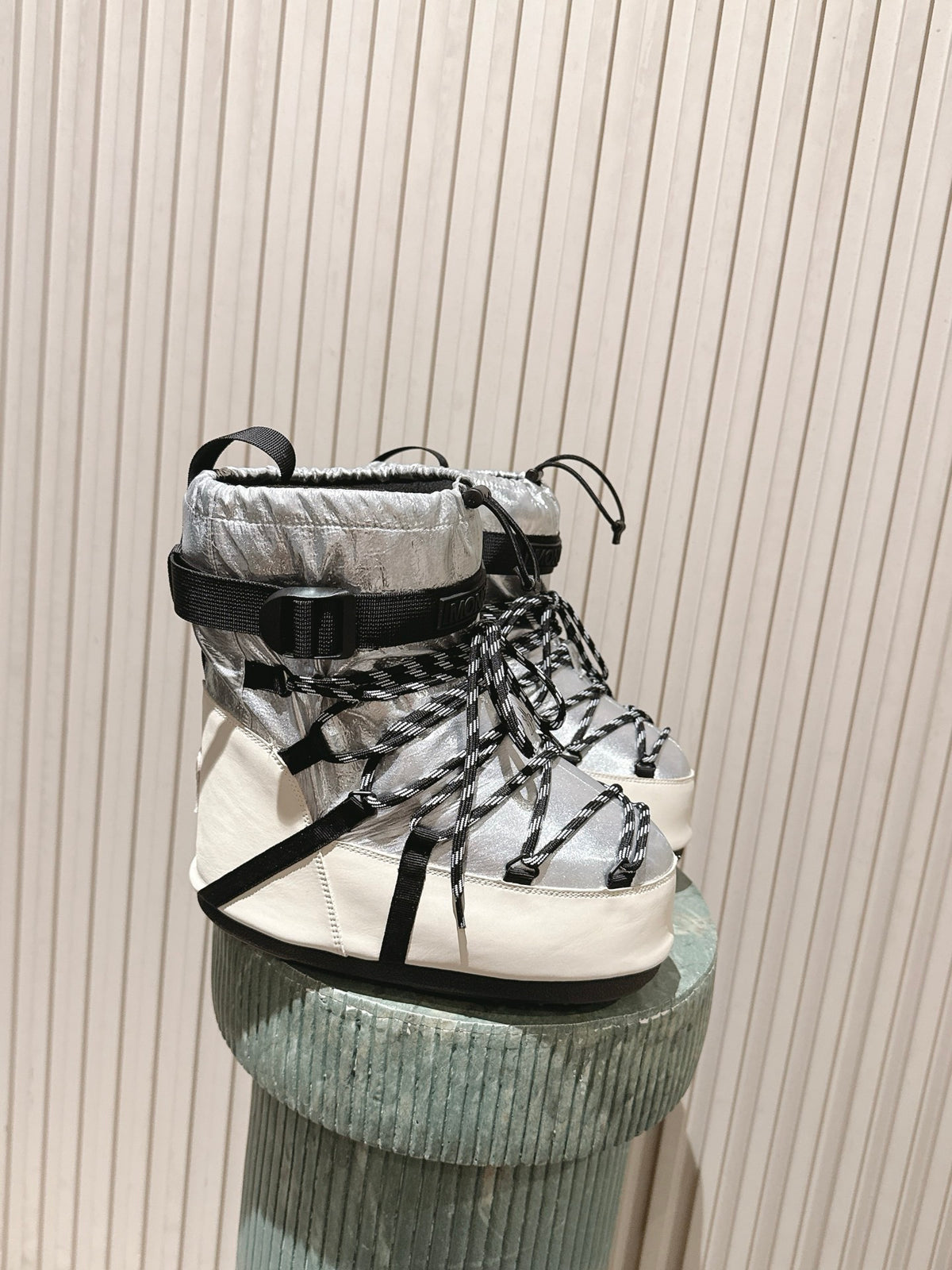 Grenoble Moon Boot Icon Low Gaiter Padded Shell Snow Boots