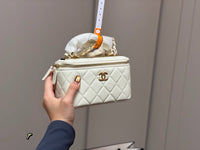 Long Vanity Case