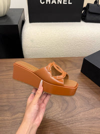 26S Platform Sandals