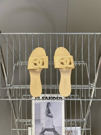 DG Cutout Slides