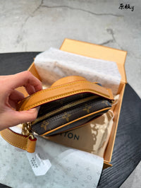 Danube Bag
