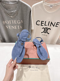 Mindil Suede Sandals