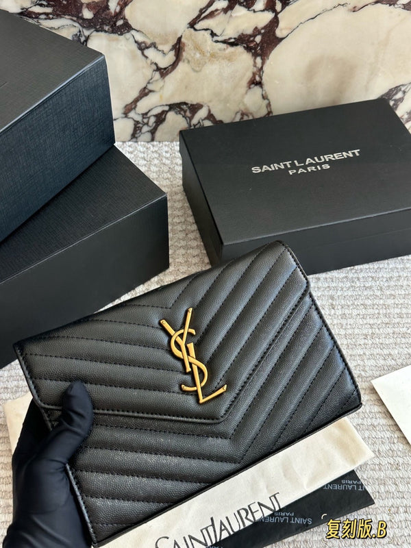 Cassandre Leather Clutch