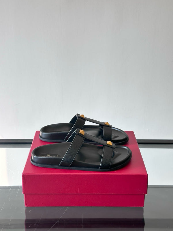 Garavani VLogo Calf Leather Slides