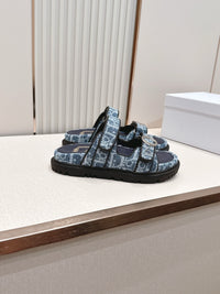 Dioract Sandals