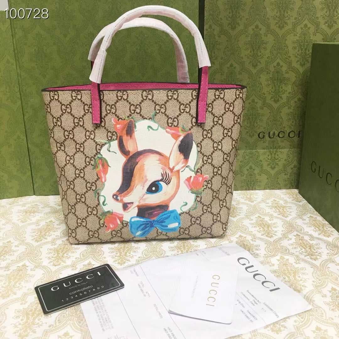 Supreme Tote