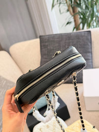 Clutch With Chain