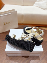J'Adio Wedge Slides
