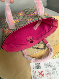 Supreme Tote