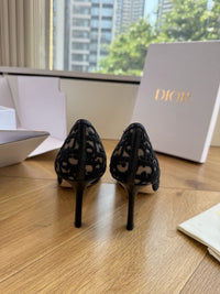 Adiorable Pumps