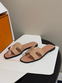 Oasis Sandals