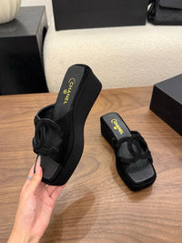 26S Platform Sandals