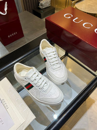 Stretch Low Top Trainers