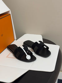 Oasis Sandals