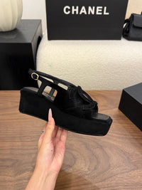26S Platform Sandals
