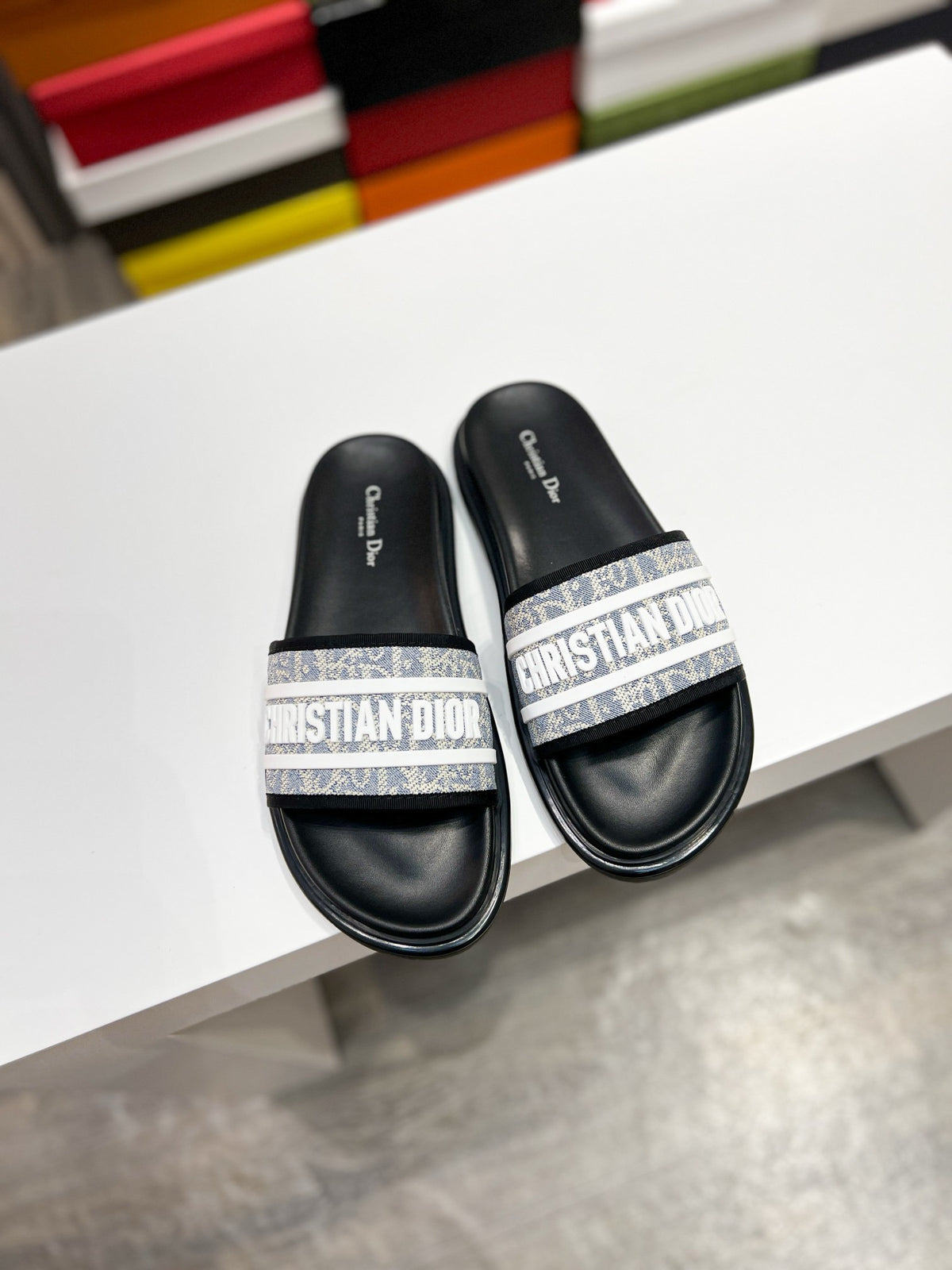 Dway Slides