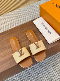 Capri Flat Mules