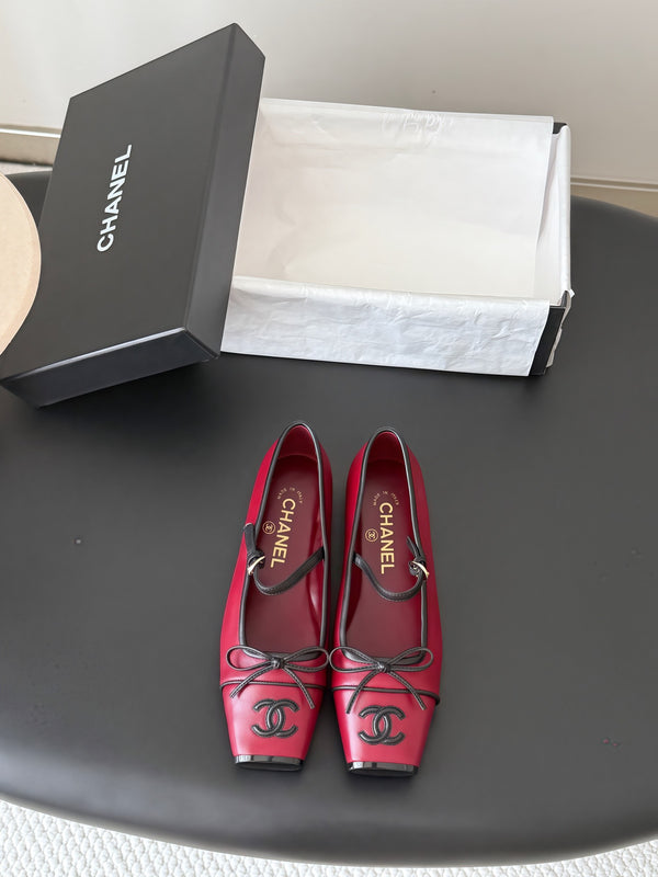 26C Mary Janes