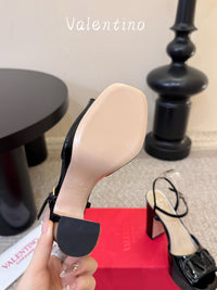 VLogo Signature Platform Sandals
