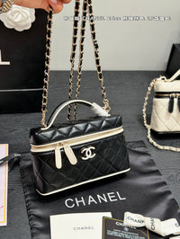 Vanity Case Bag