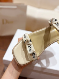 J'Adio Wedge Slides