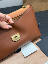 Chelsea Shoulder Bag 30