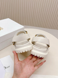 Dioract Sandals