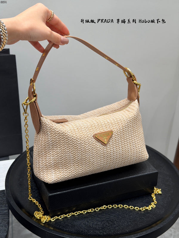 Raffia Shoulder Bag