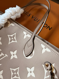 Neverfull MM Tote Bag