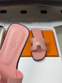 Oasis Sandals