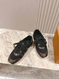 Sneakerina Sneakers