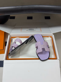 Oasis Sandal