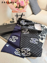 Reversible Scarf