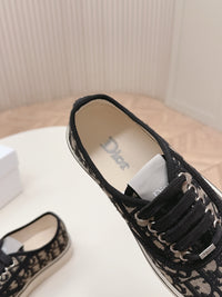 Saltwind Sneakers