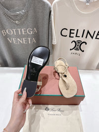 Mindil Suede Sandals
