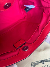 Supreme Tote