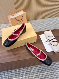 Garavani Mary Jane Rockstud Ballerinas