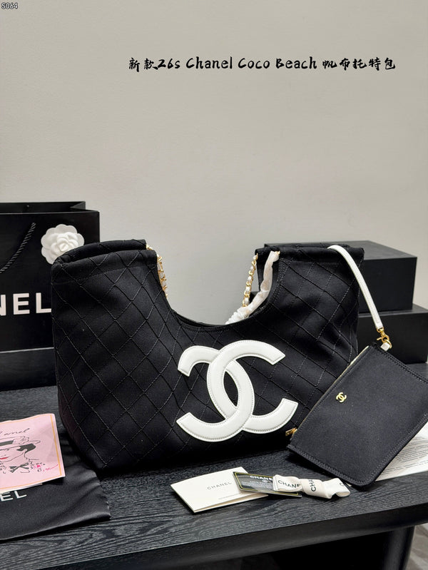 Coco Beach Tote Bag