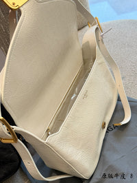 Clicca Shoulder Bag