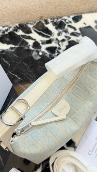 Nomad Pouch