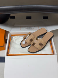 Oasis Sandals