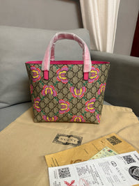 Supreme Tote