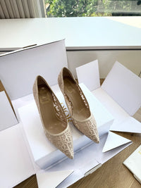 Adiorable Pumps