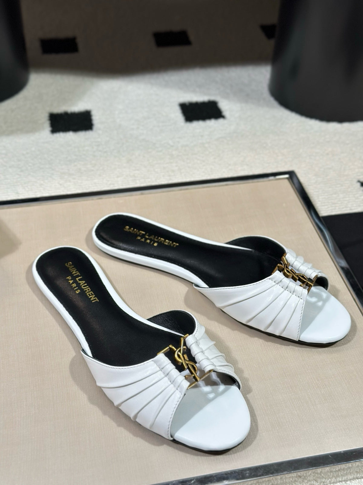Babylone Mules