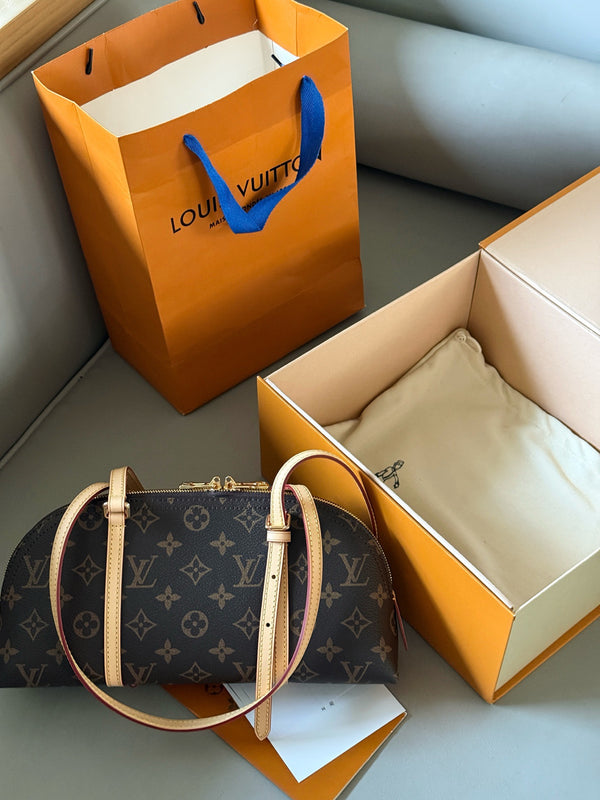 Squire East West Bag