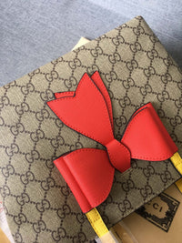 Supreme Tote