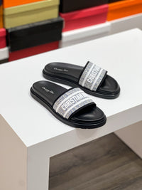 Dway Slides