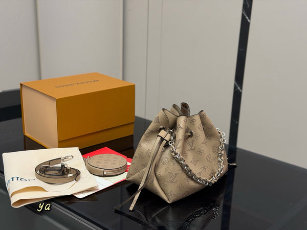 Bella Bucket Bag