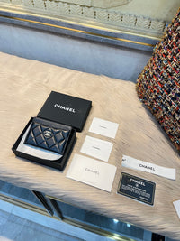 Classic Card Holder