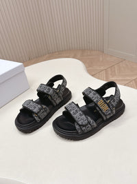 Dioract Sandals